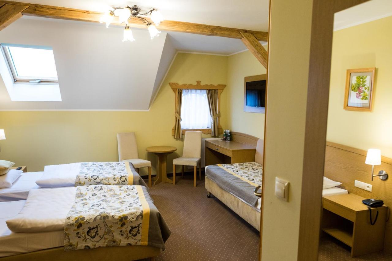 Hotel Bajka Grodziec Buitenkant foto