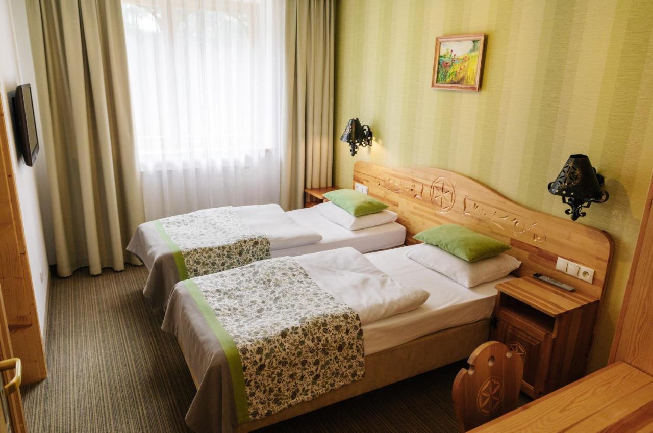 Hotel Bajka Grodziec Buitenkant foto
