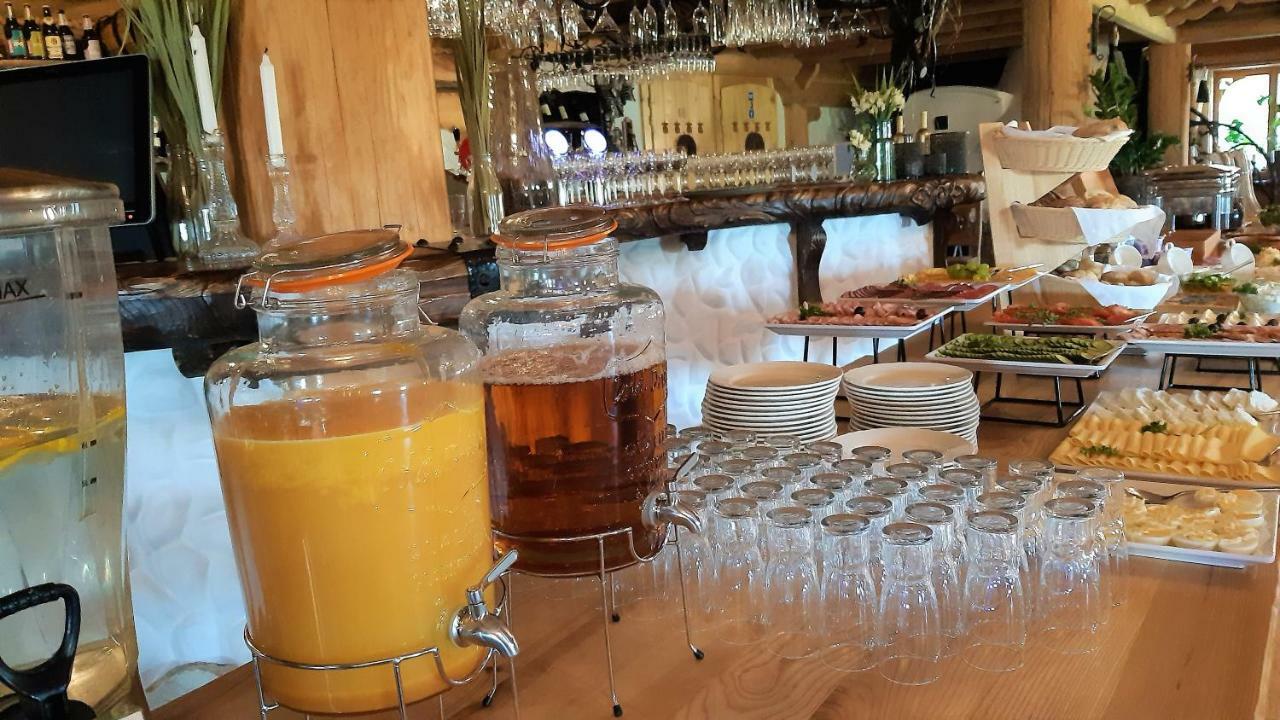Hotel Bajka Grodziec Buitenkant foto